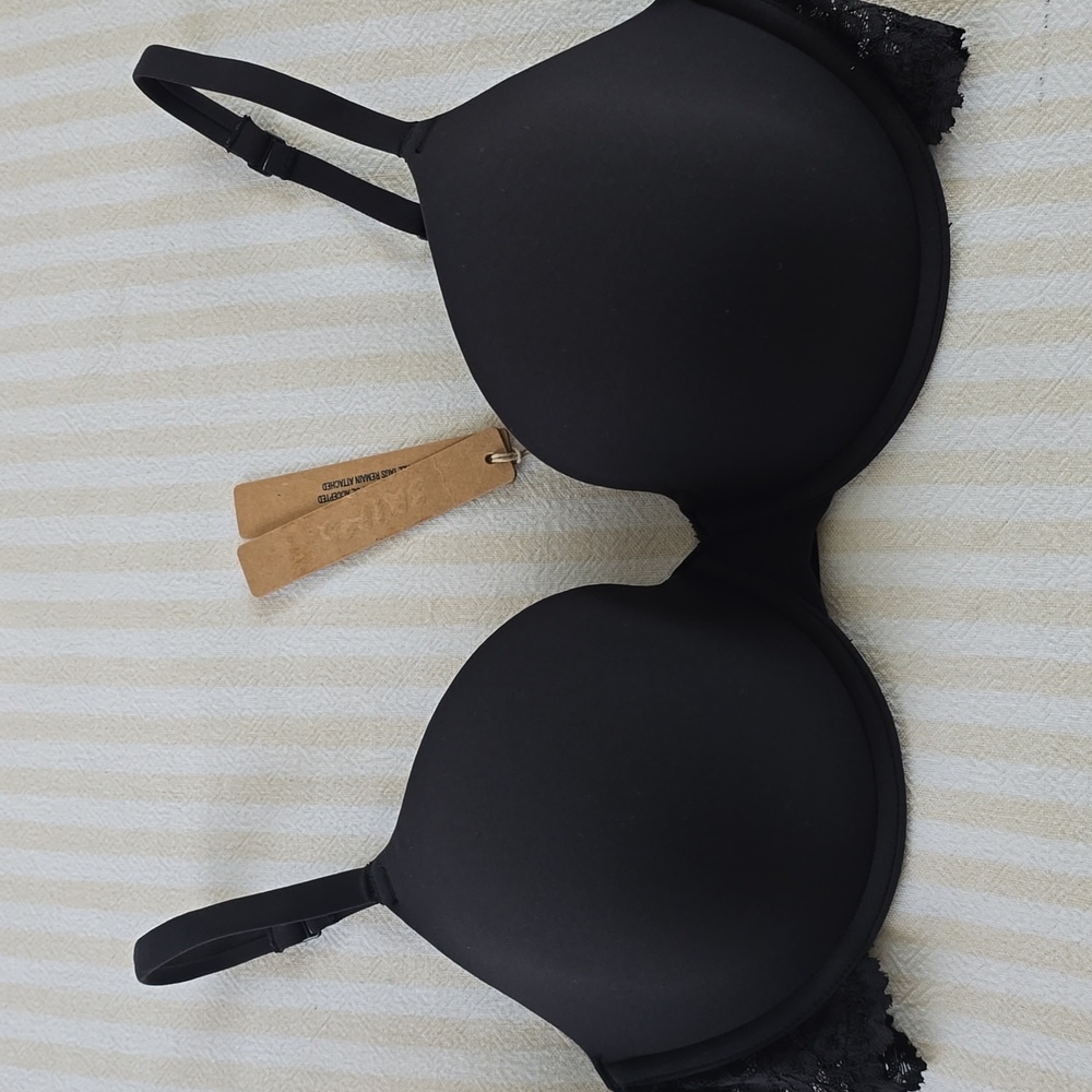 SKIMS Fits Everybody Lace Wing T-Shirt Bra Size:32DD (32E) Onyx